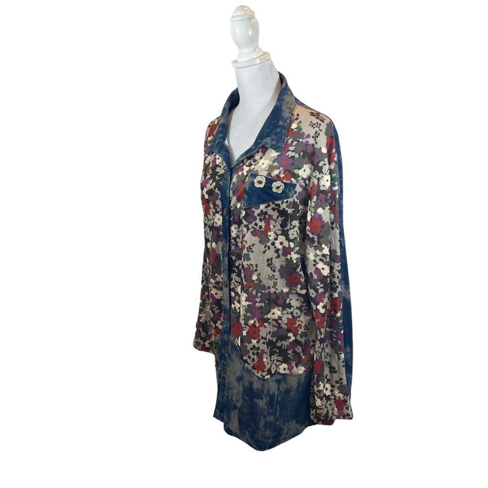 Ladies Simply Couture Brand Button Down Floral Blouse Size Large